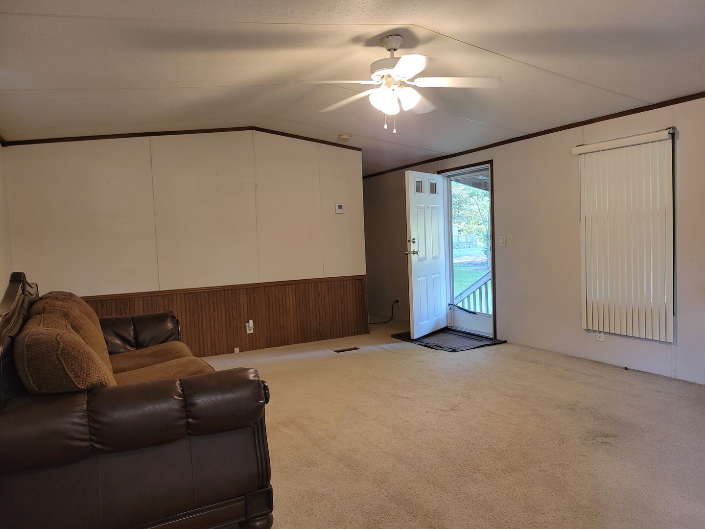 181 W Wall Street Property Photo 13