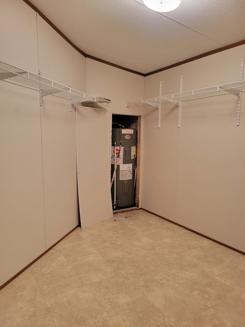 181 W Wall Street Property Photo 19
