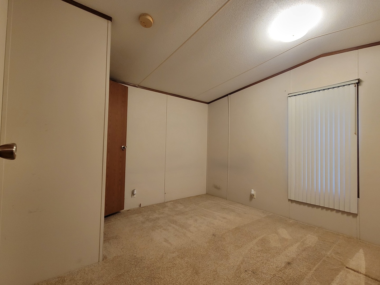 181 W Wall Street Property Photo 20