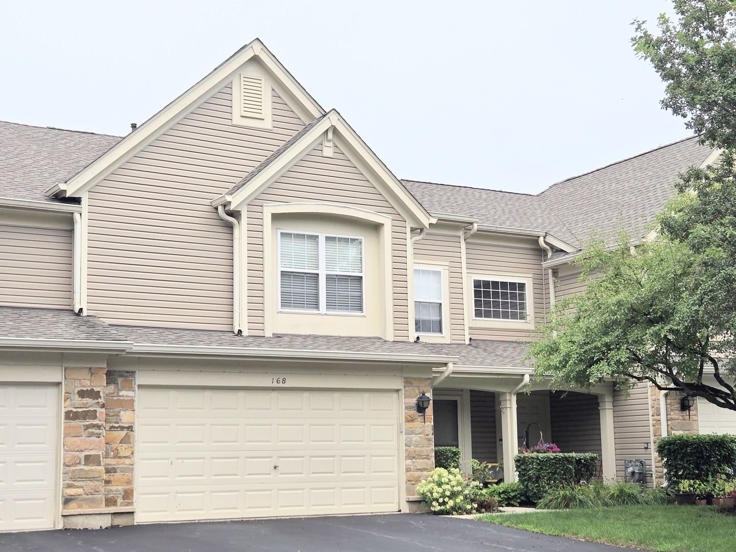 168 Holmes Way Property Photo 1
