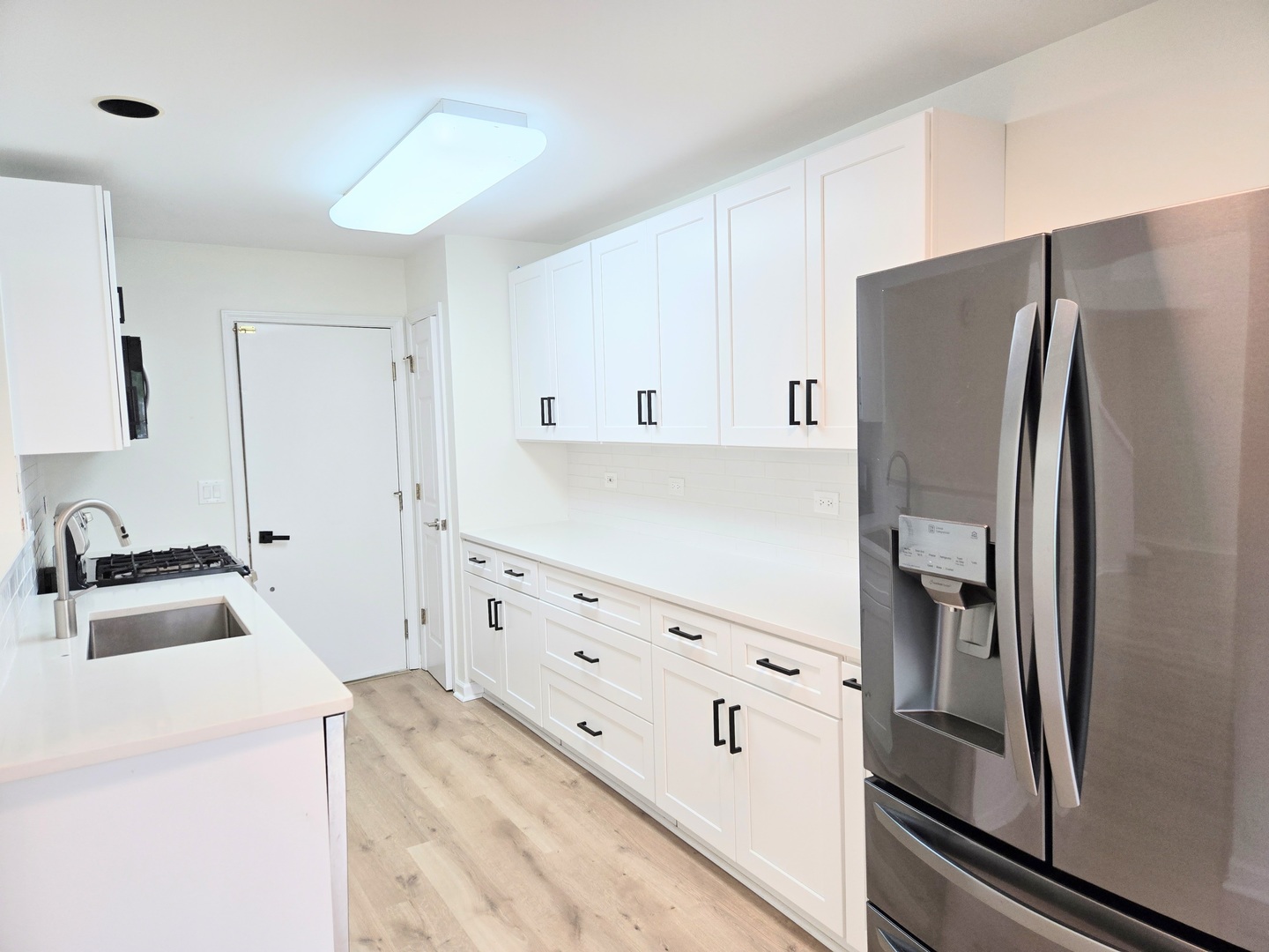 168 Holmes Way Property Photo 6