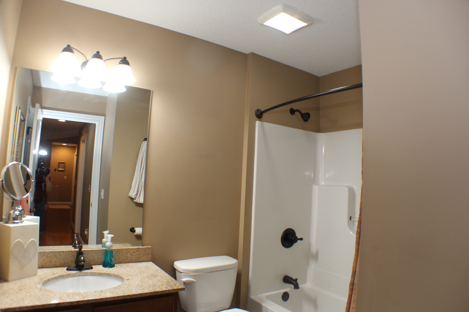 601 N 6th St Circle Property Photo 13
