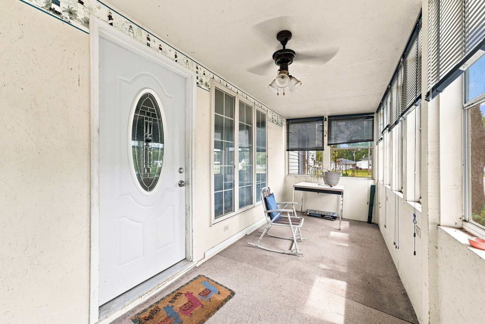201 4th Street Property Photo 3