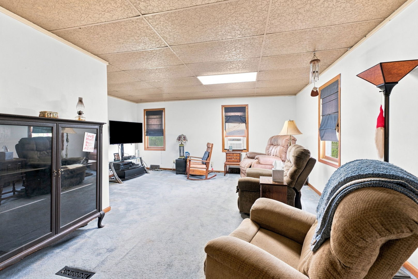 201 4th Street Property Photo 10