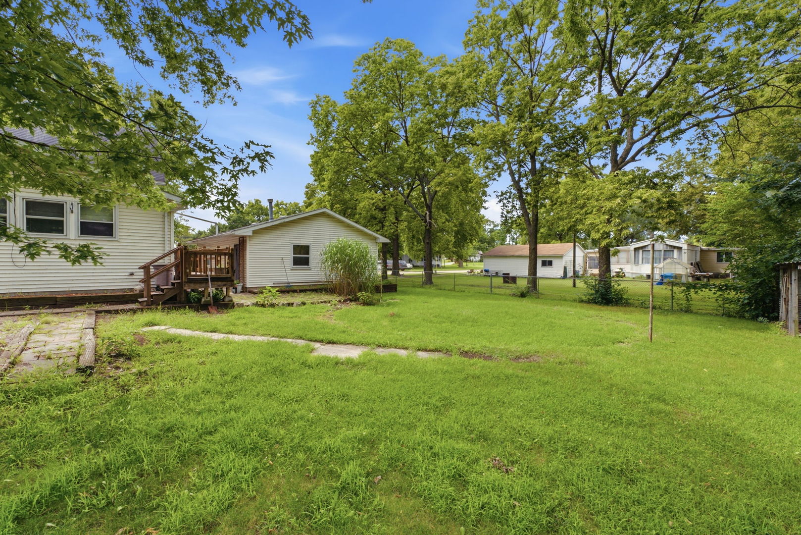 201 4th Street Property Photo 28