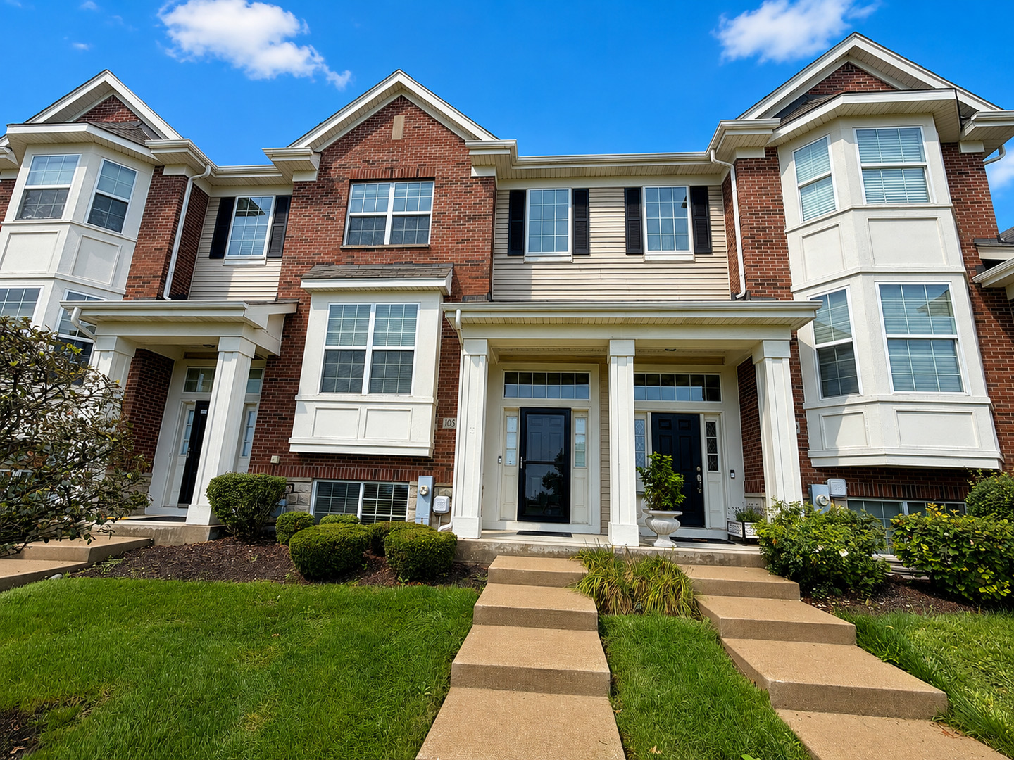 10535 W 154th Place