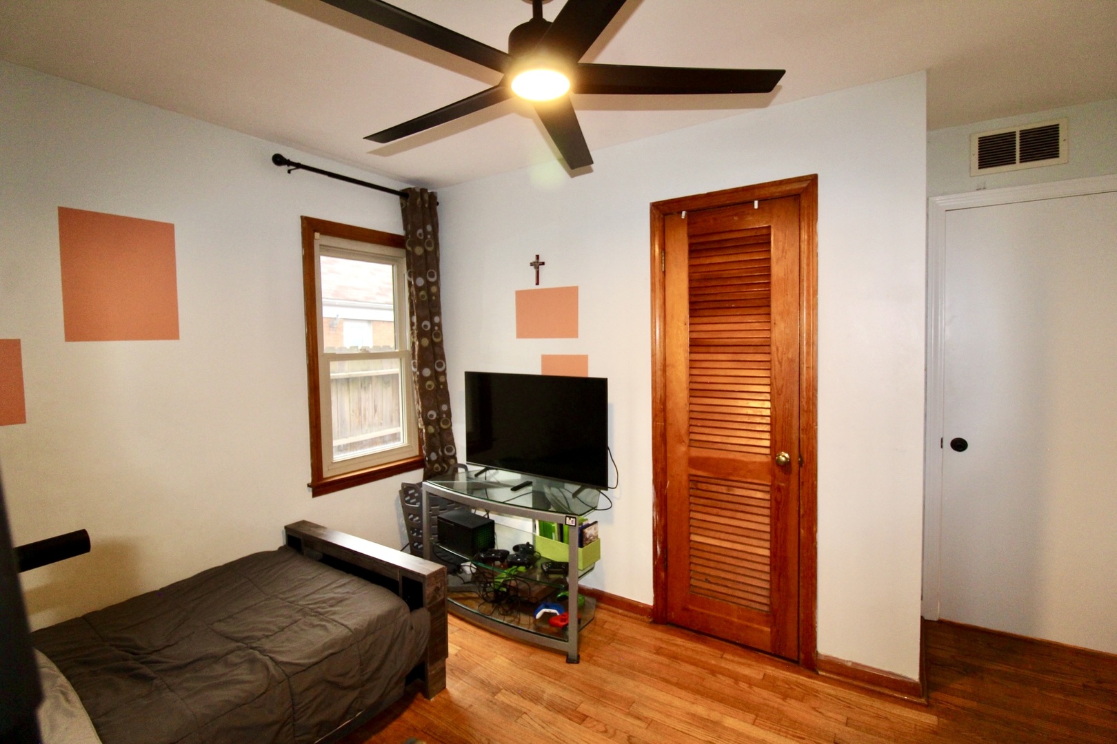 11555 S Lee Road Property Photo 14