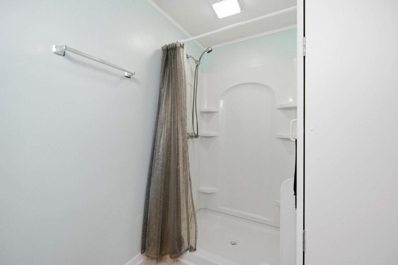 301 Shay Court Property Photo 12