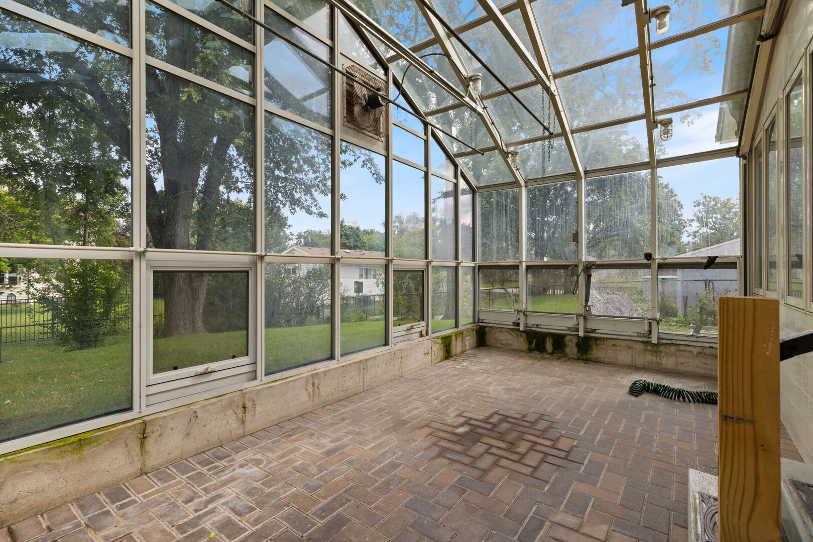 1937 Nottingham Lane Property Photo 25