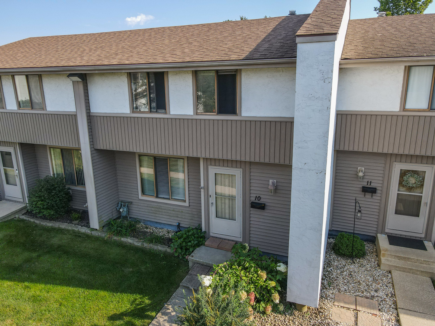 10 Briarcliff Court 10 Property Photo 1