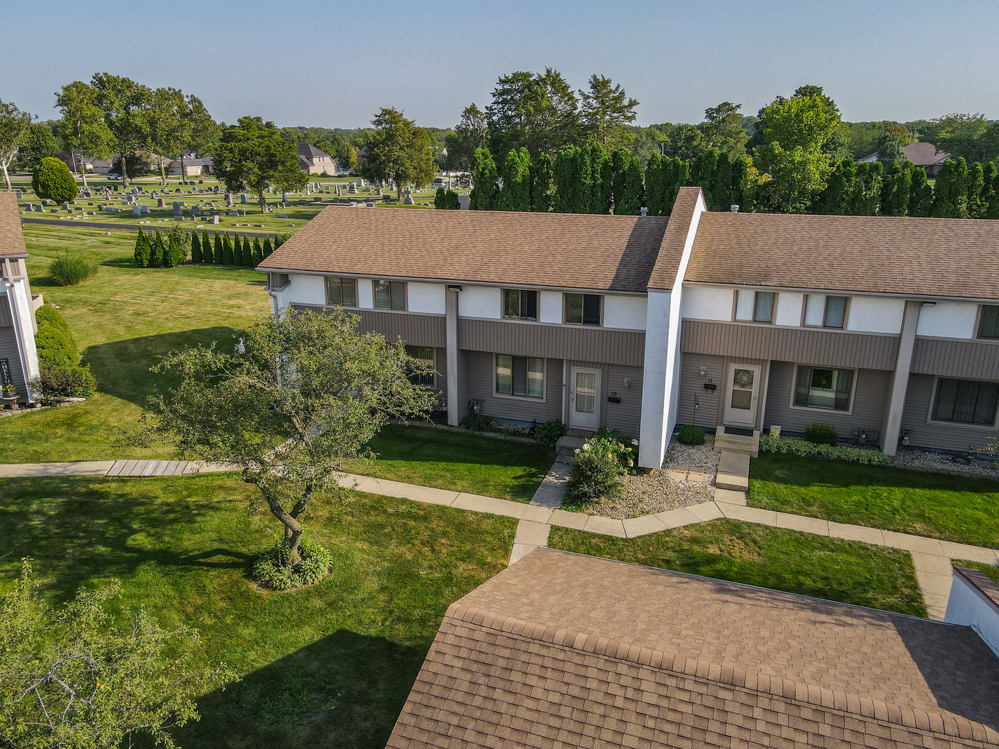 10 Briarcliff Court 10 Property Photo 26