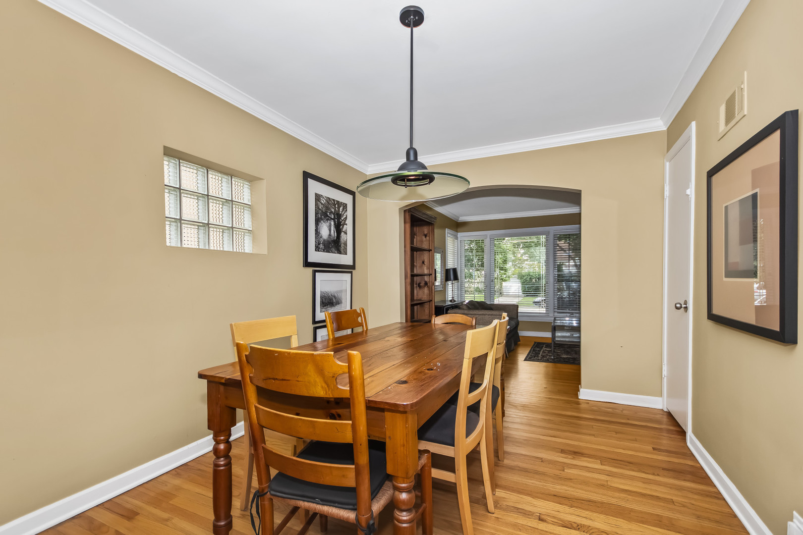 8130 Kilbourn Avenue Property Photo 5