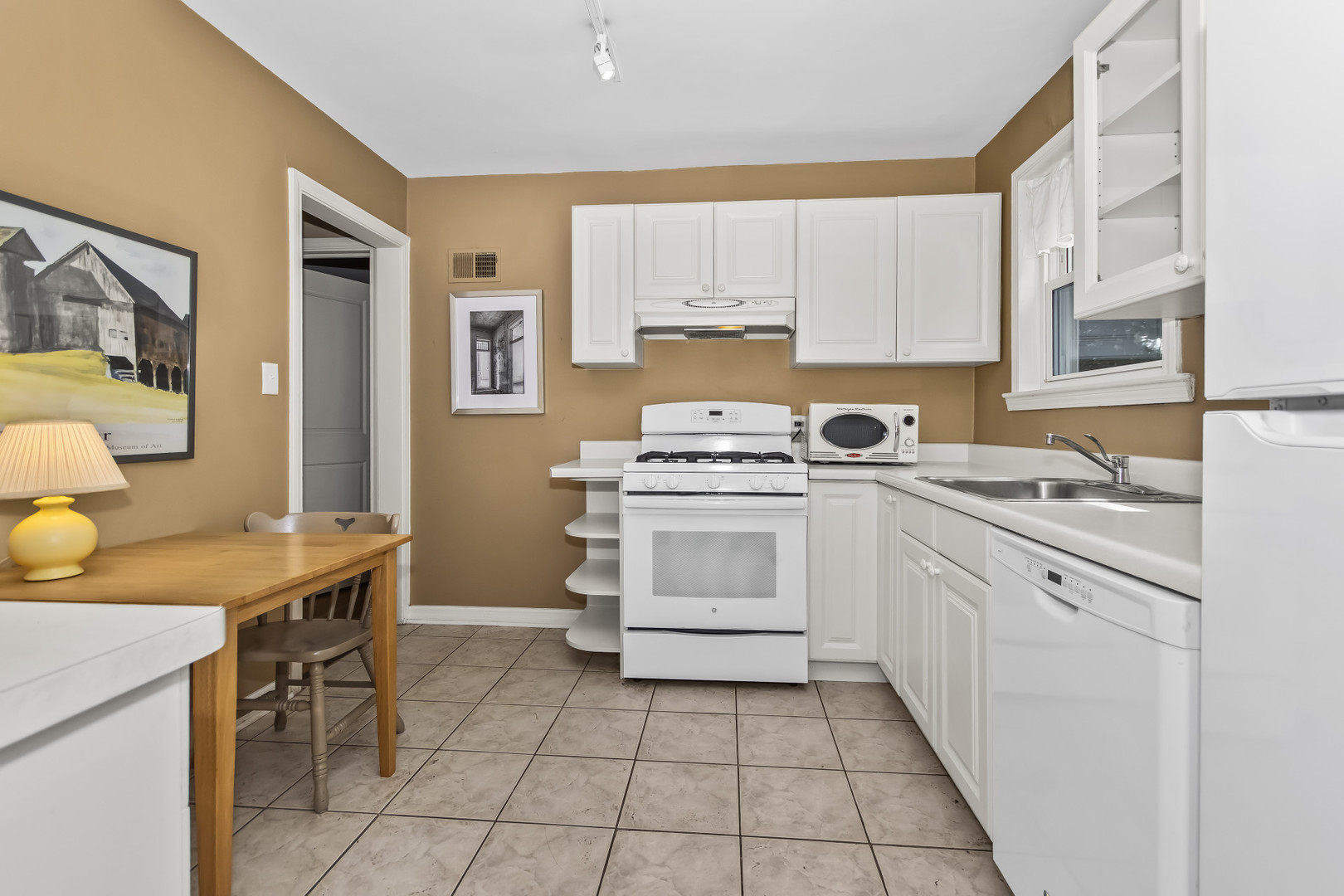 8130 Kilbourn Avenue Property Photo 11