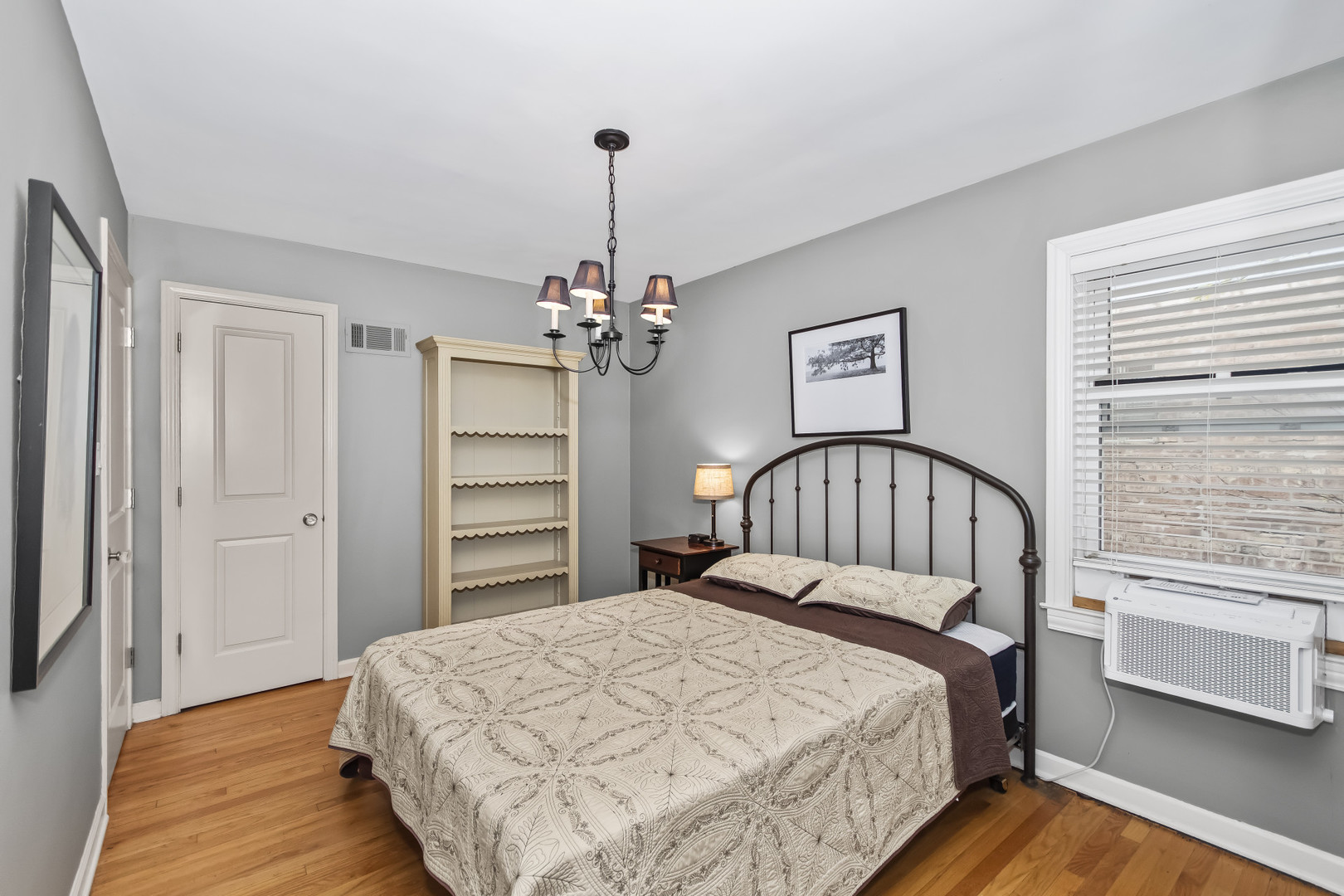 8130 Kilbourn Avenue Property Photo 15