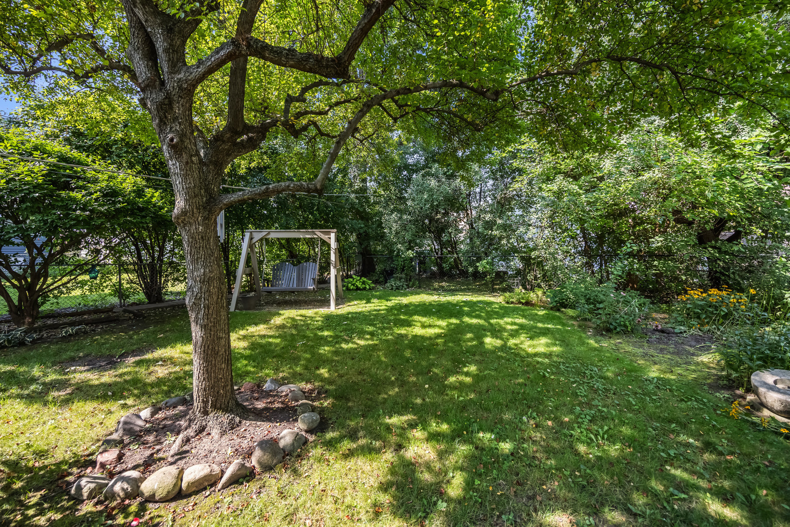 8130 Kilbourn Avenue Property Photo 21