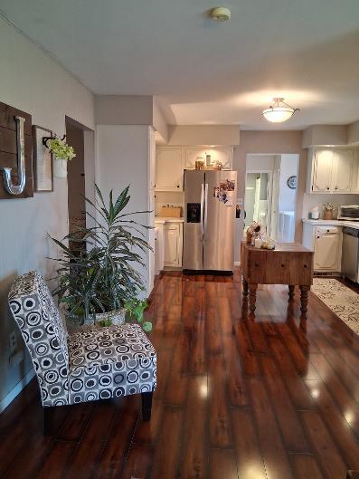503 S King Street Property Photo 6