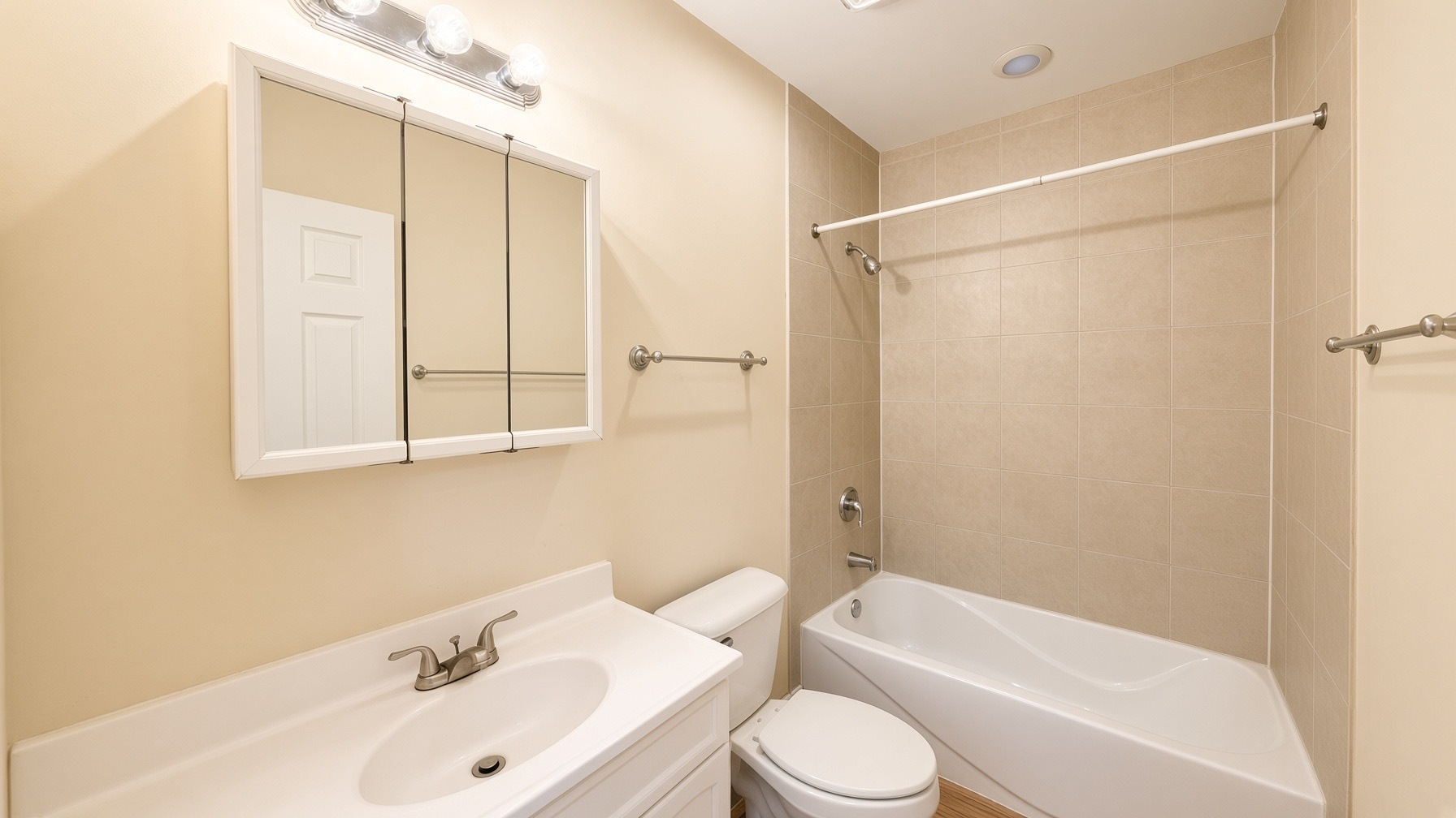 4605 N Kimball Avenue 1n Property Photo 9