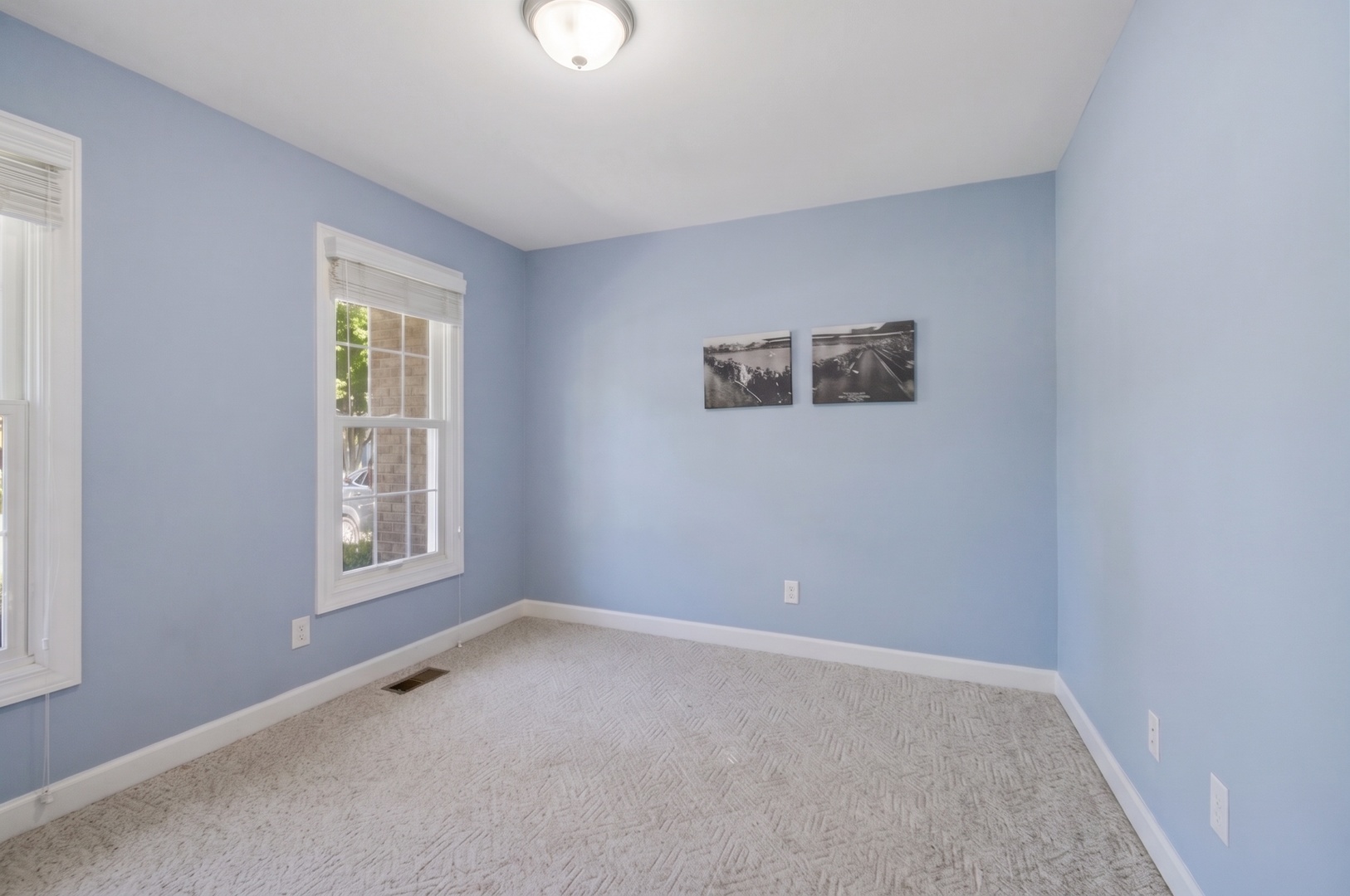 635 N Brookdale Drive Property Photo 7