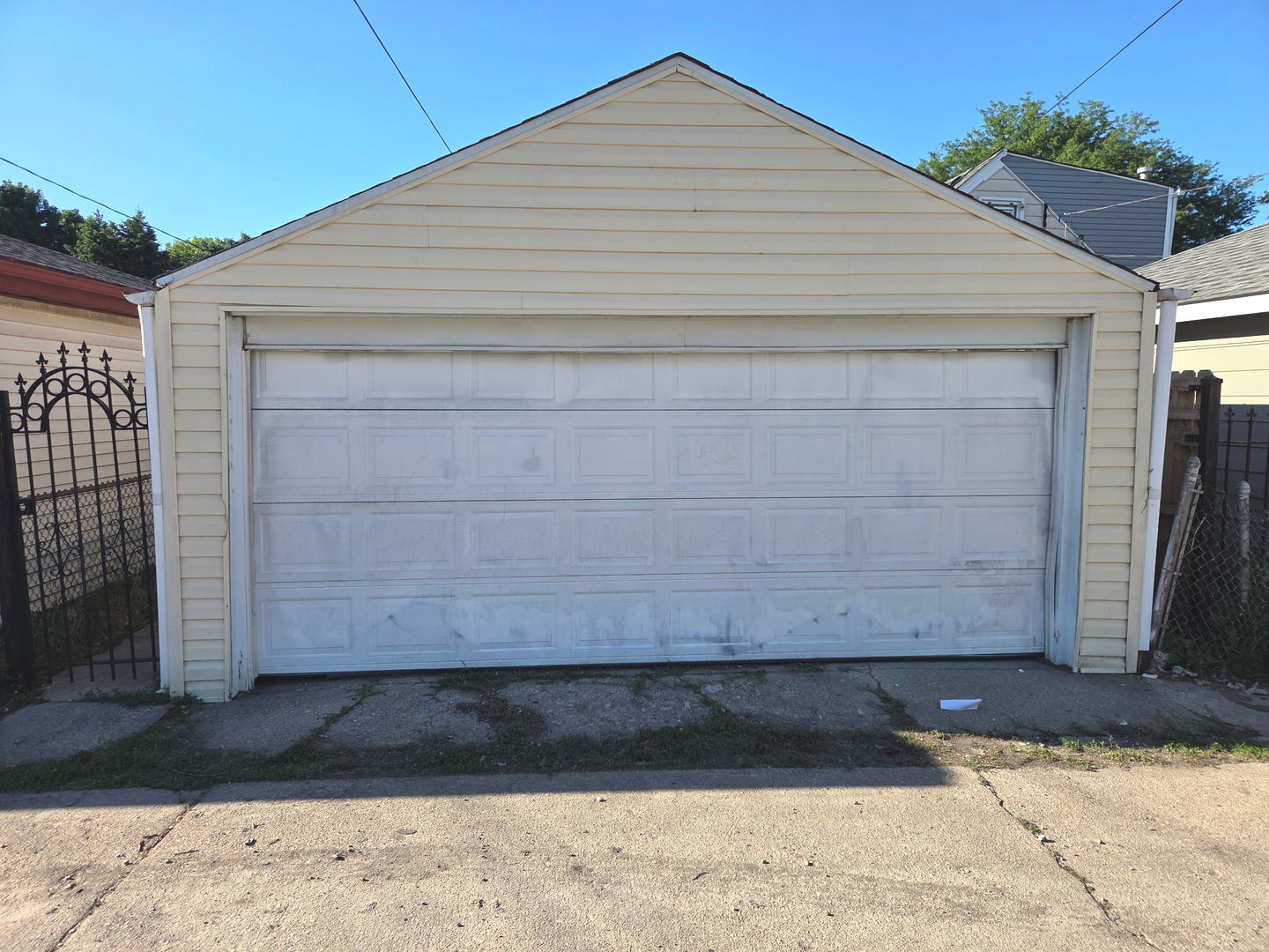 2133 W 49th Place Property Photo 13