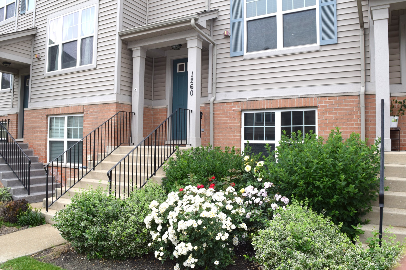 1260 Evergreen Avenue Property Photo 1