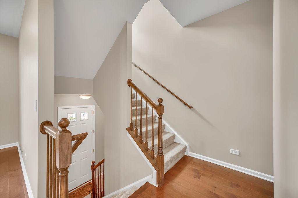 1260 Evergreen Avenue Property Photo 2