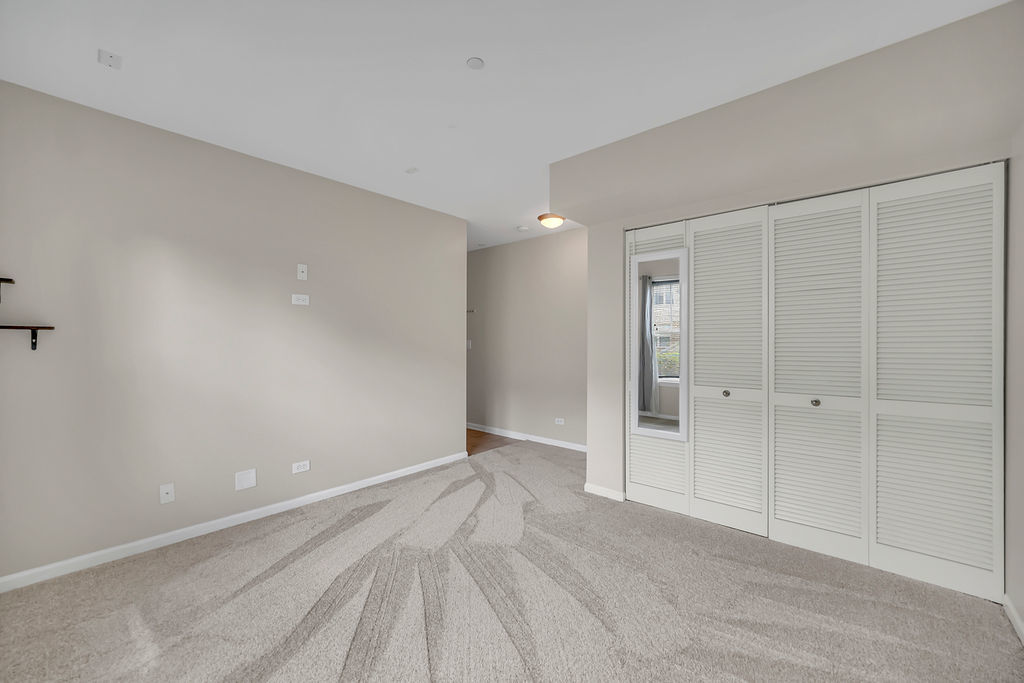 1260 Evergreen Avenue Property Photo 11