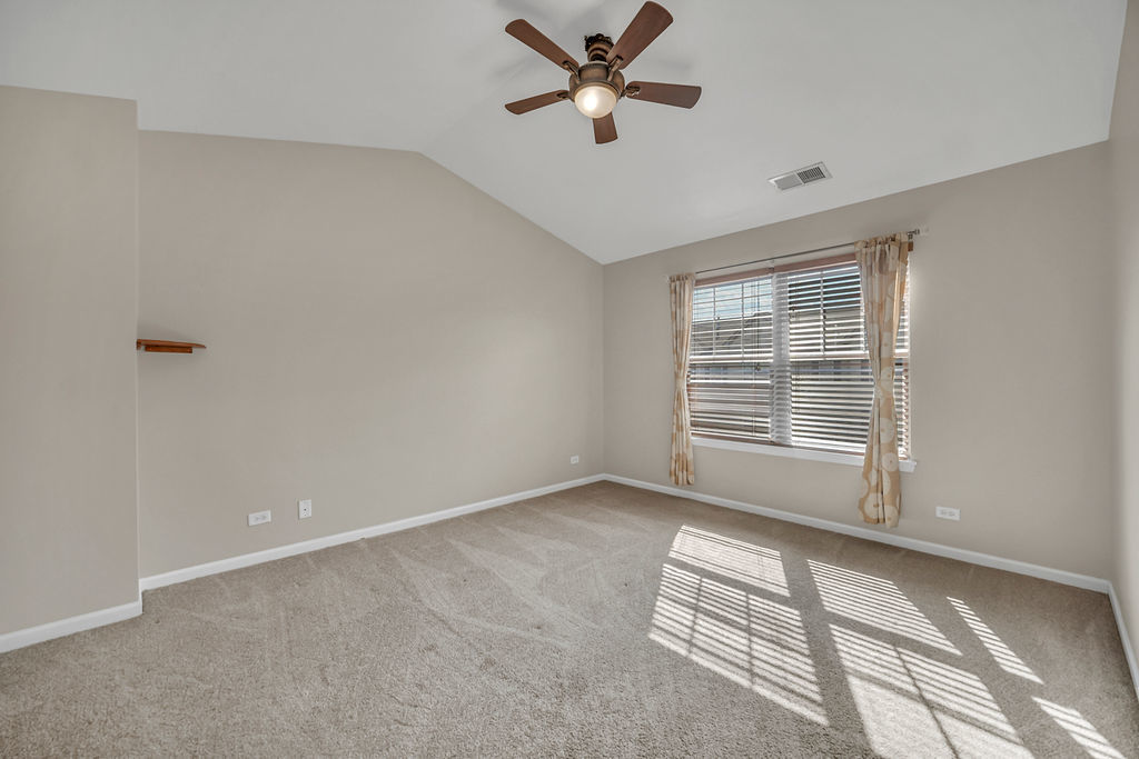 1260 Evergreen Avenue Property Photo 15