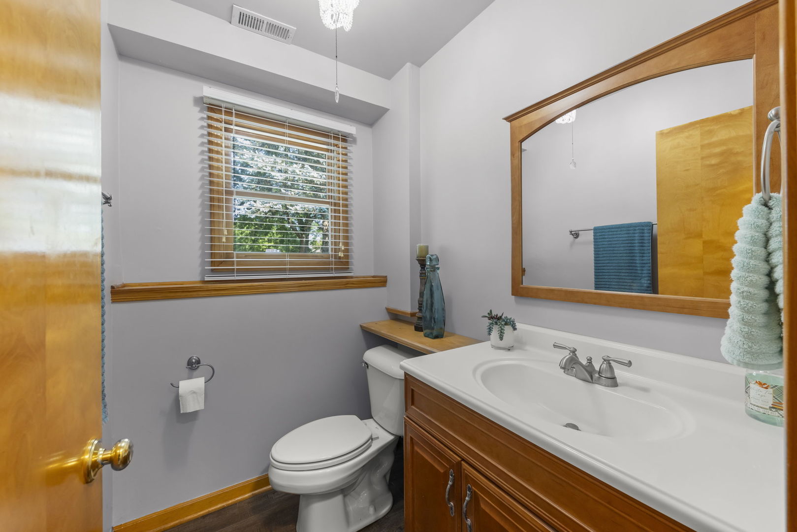 907 Wescott Road Property Photo 19