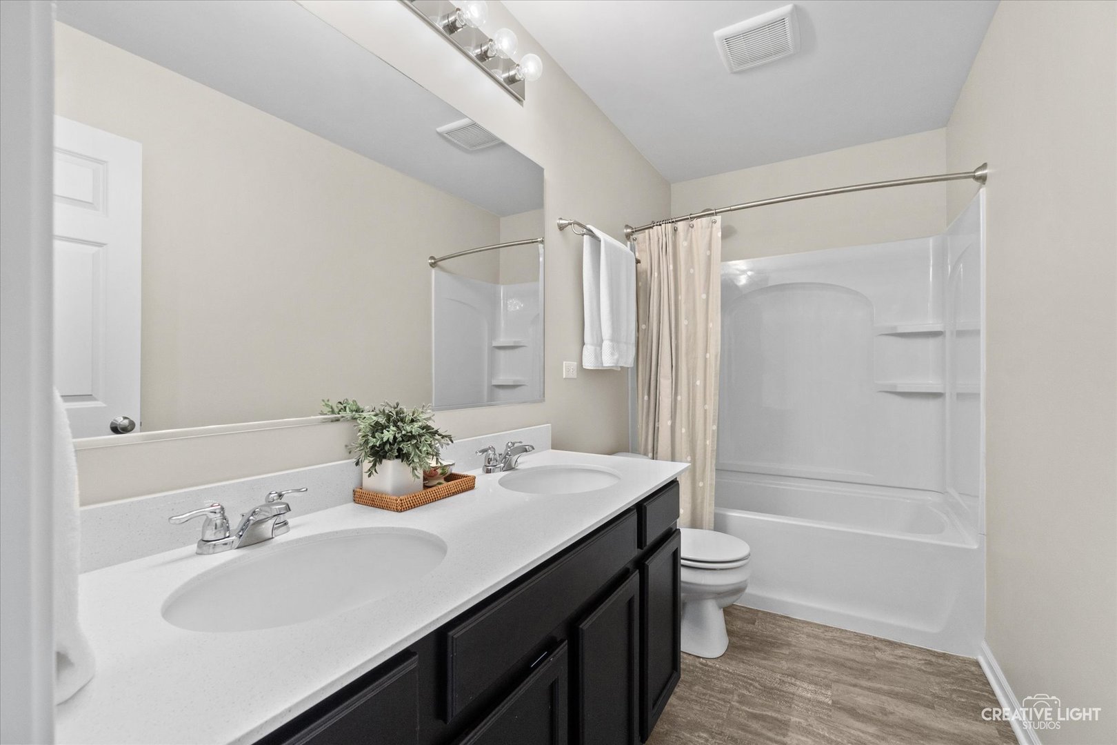 305 Cooper Street Property Photo 17