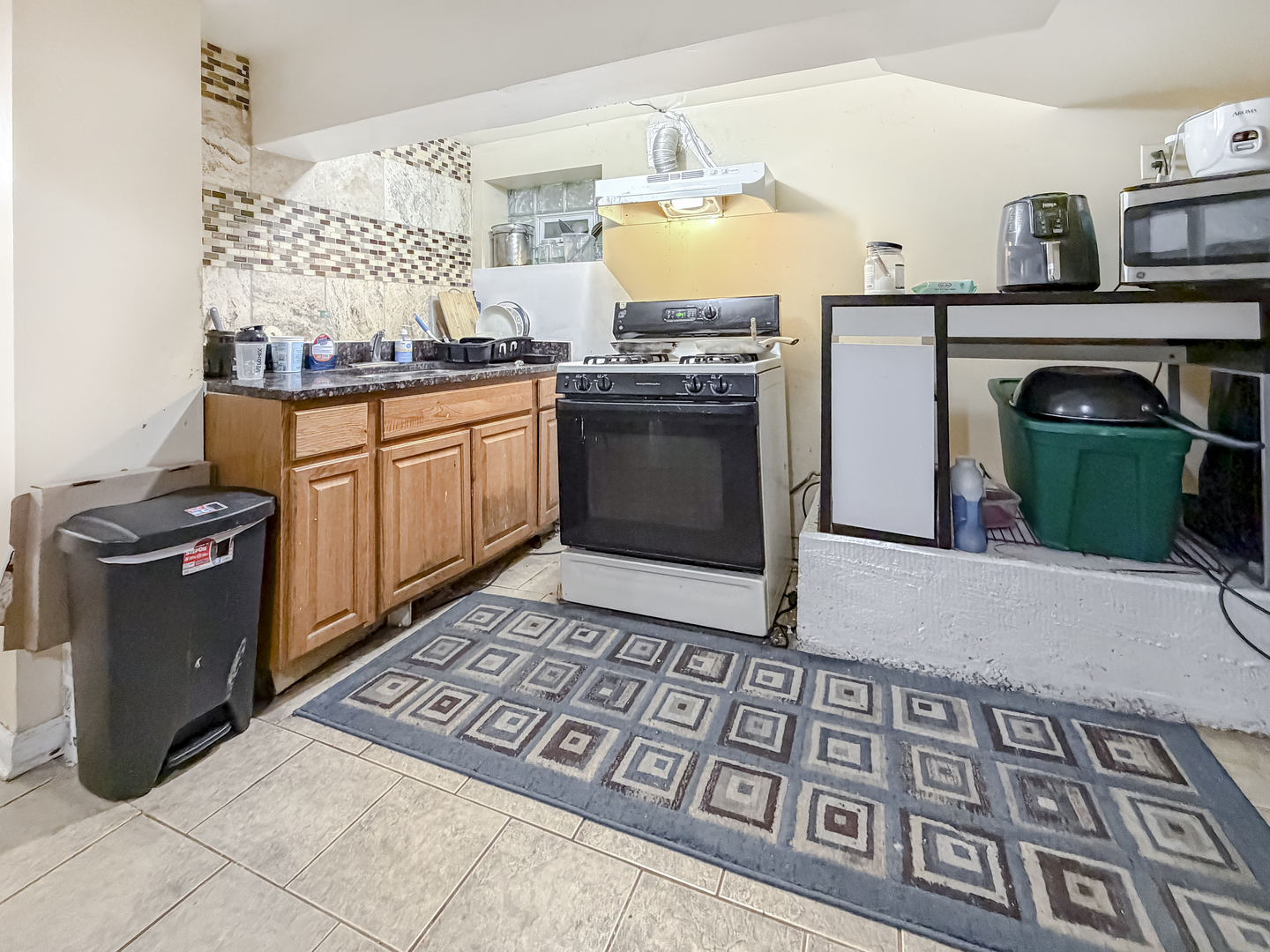 3220 W 65th Place Property Photo 6