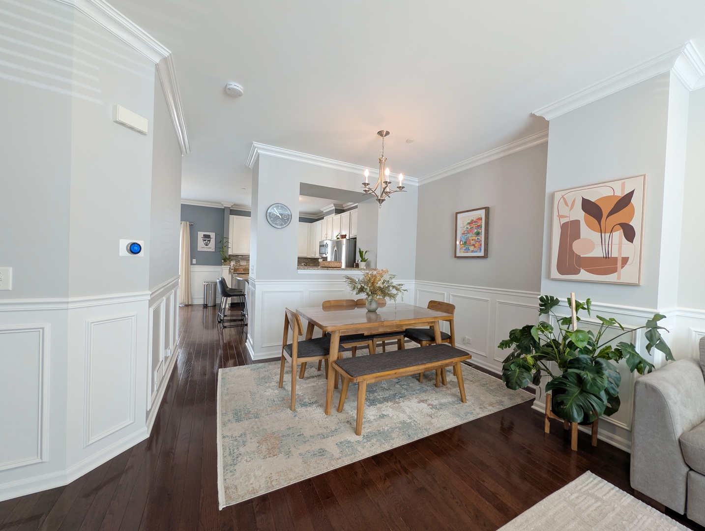 208 Wildflower Street Property Photo 7