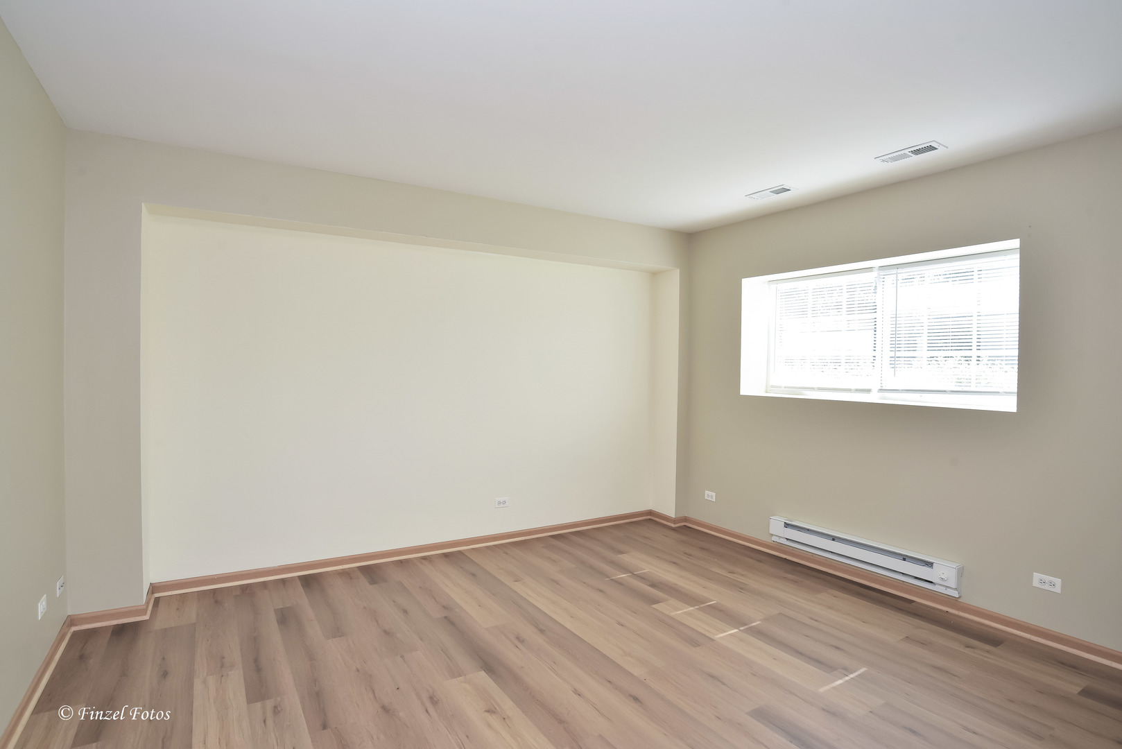 923 Emerald Drive Property Photo 18