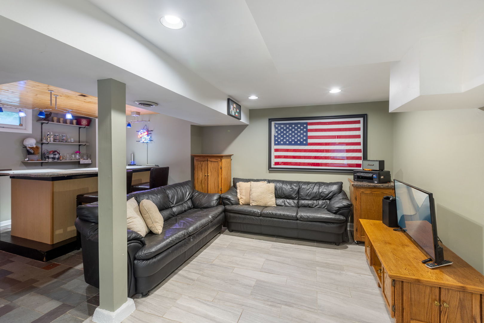 9 Grant Avenue Property Photo 12
