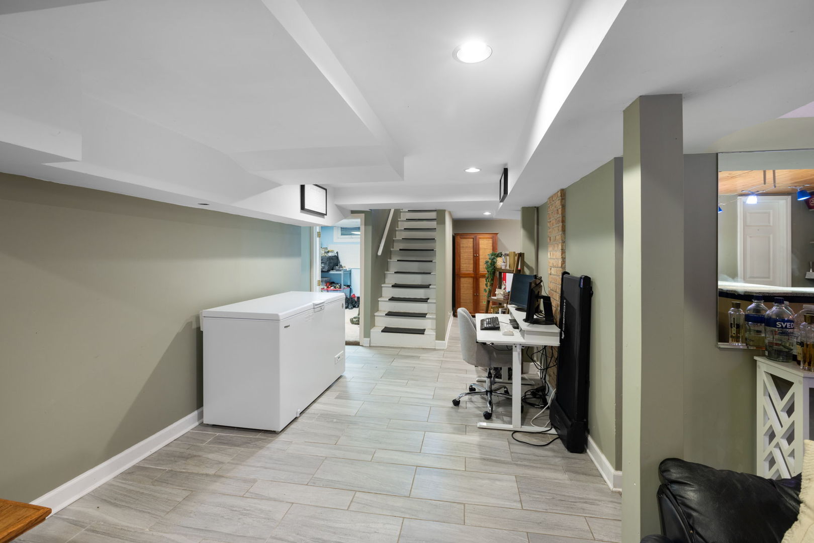 9 Grant Avenue Property Photo 14
