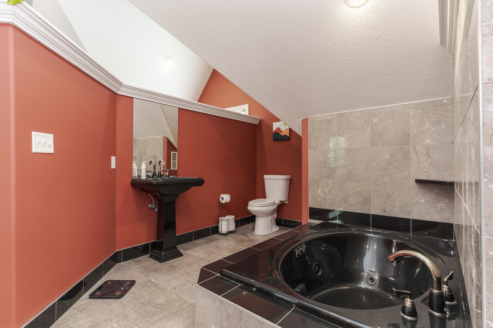 921 N Plum Street Property Photo 30