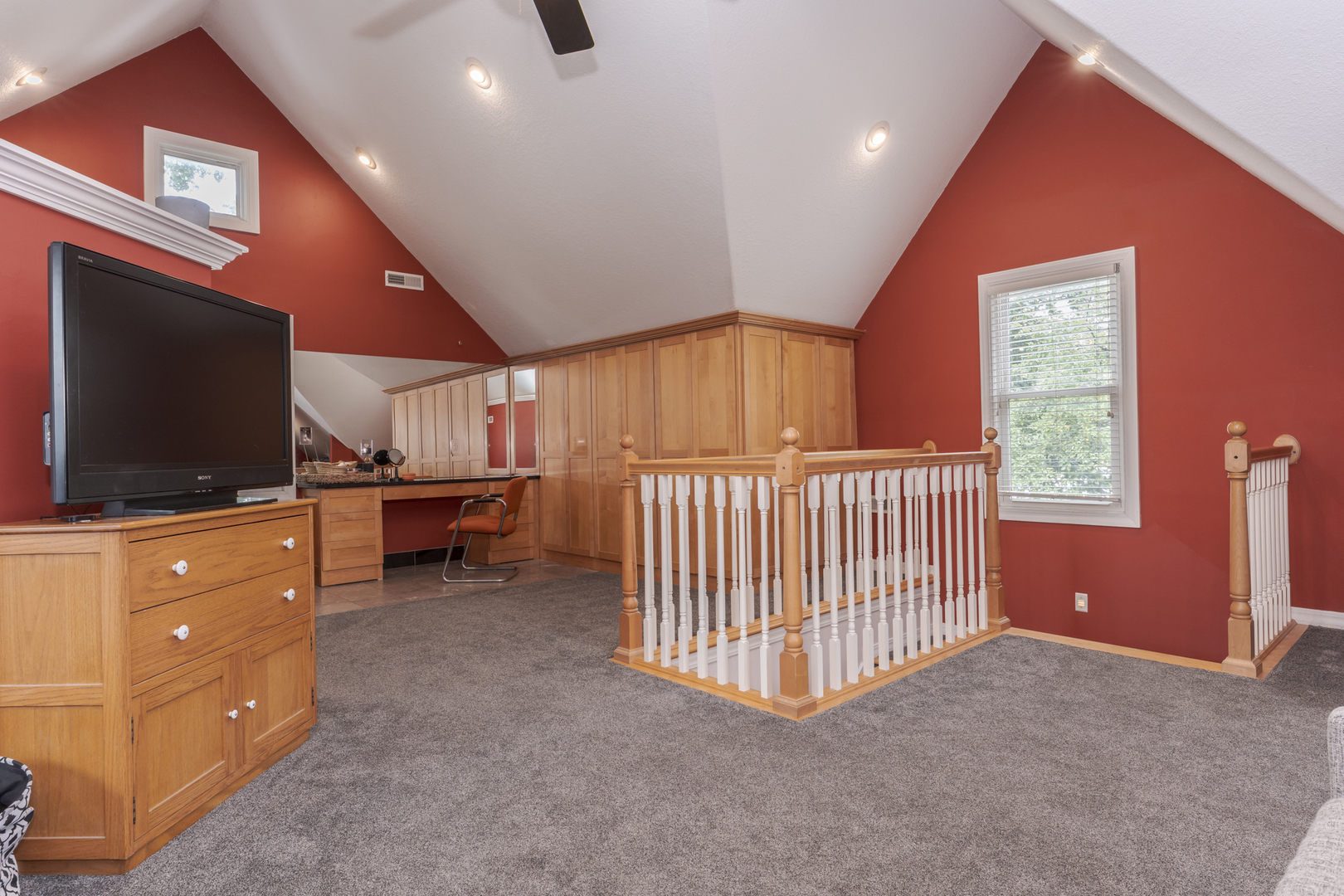 921 N Plum Street Property Photo 35
