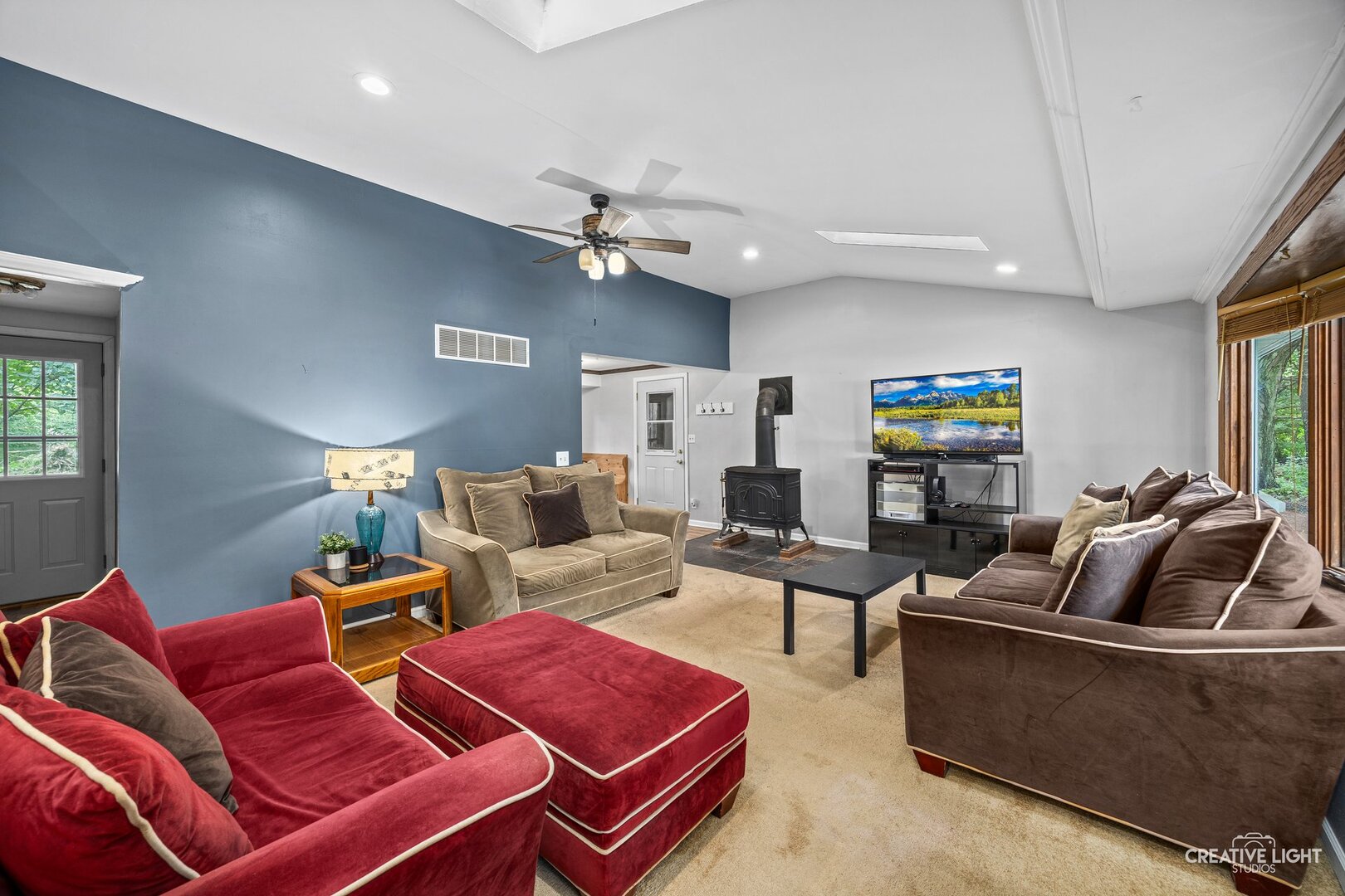 4520 Douglas Road Property Photo 2
