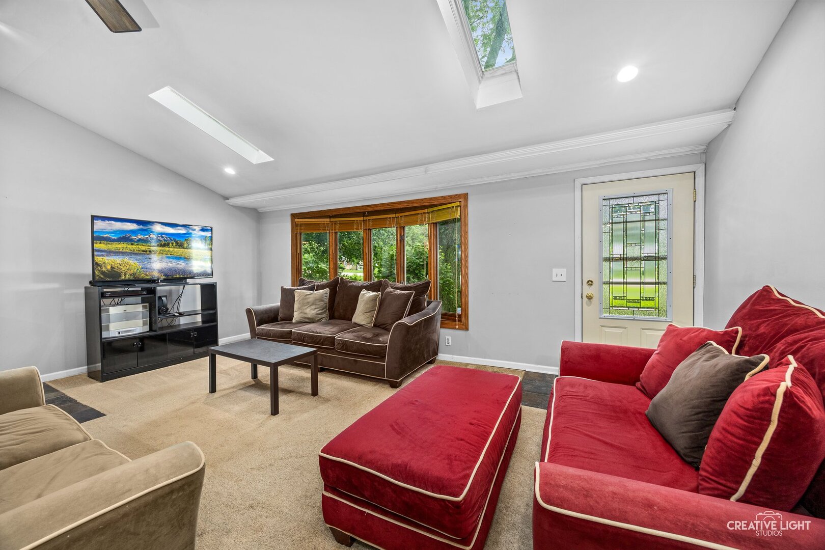 4520 Douglas Road Property Photo 3