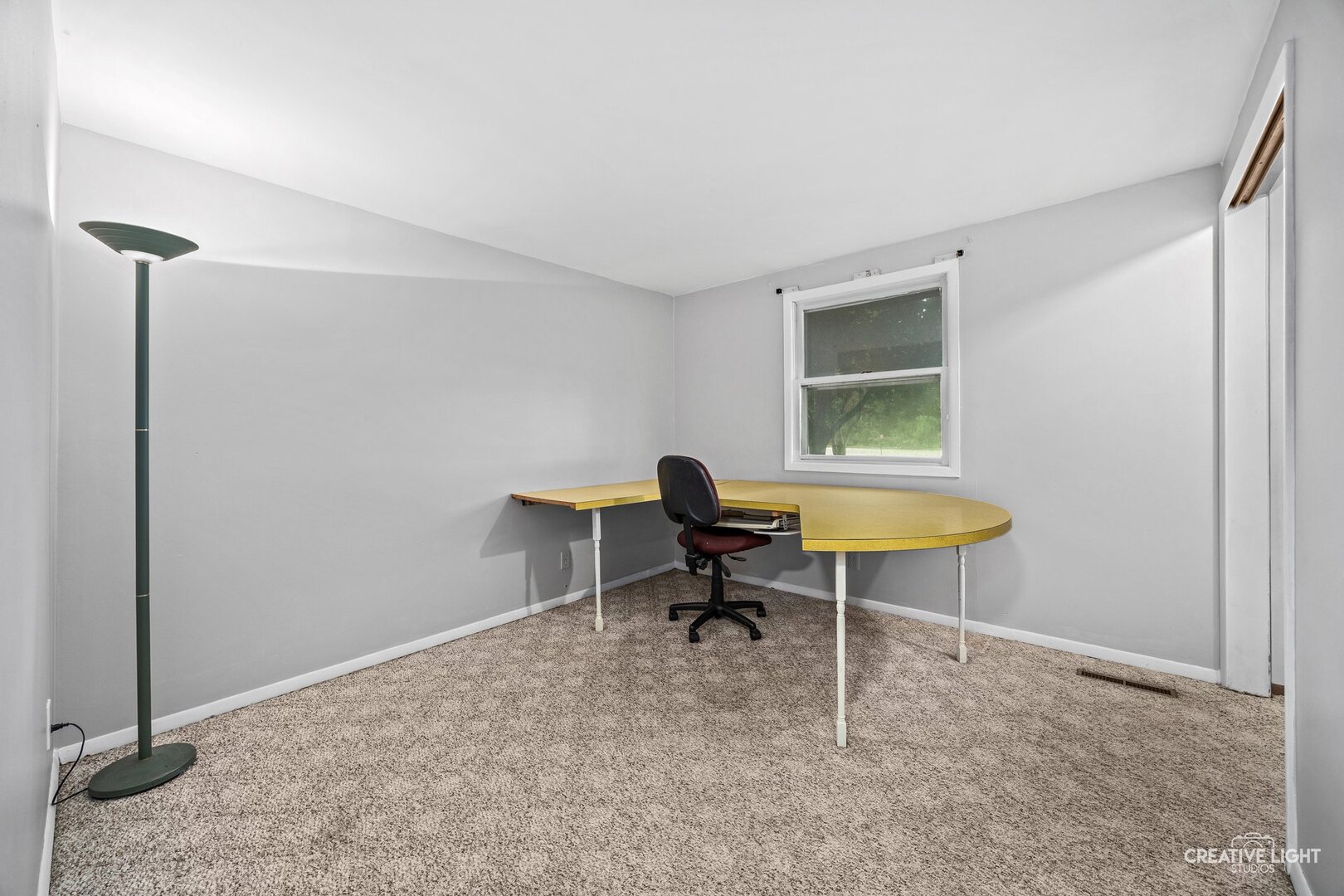 4520 Douglas Road Property Photo 13