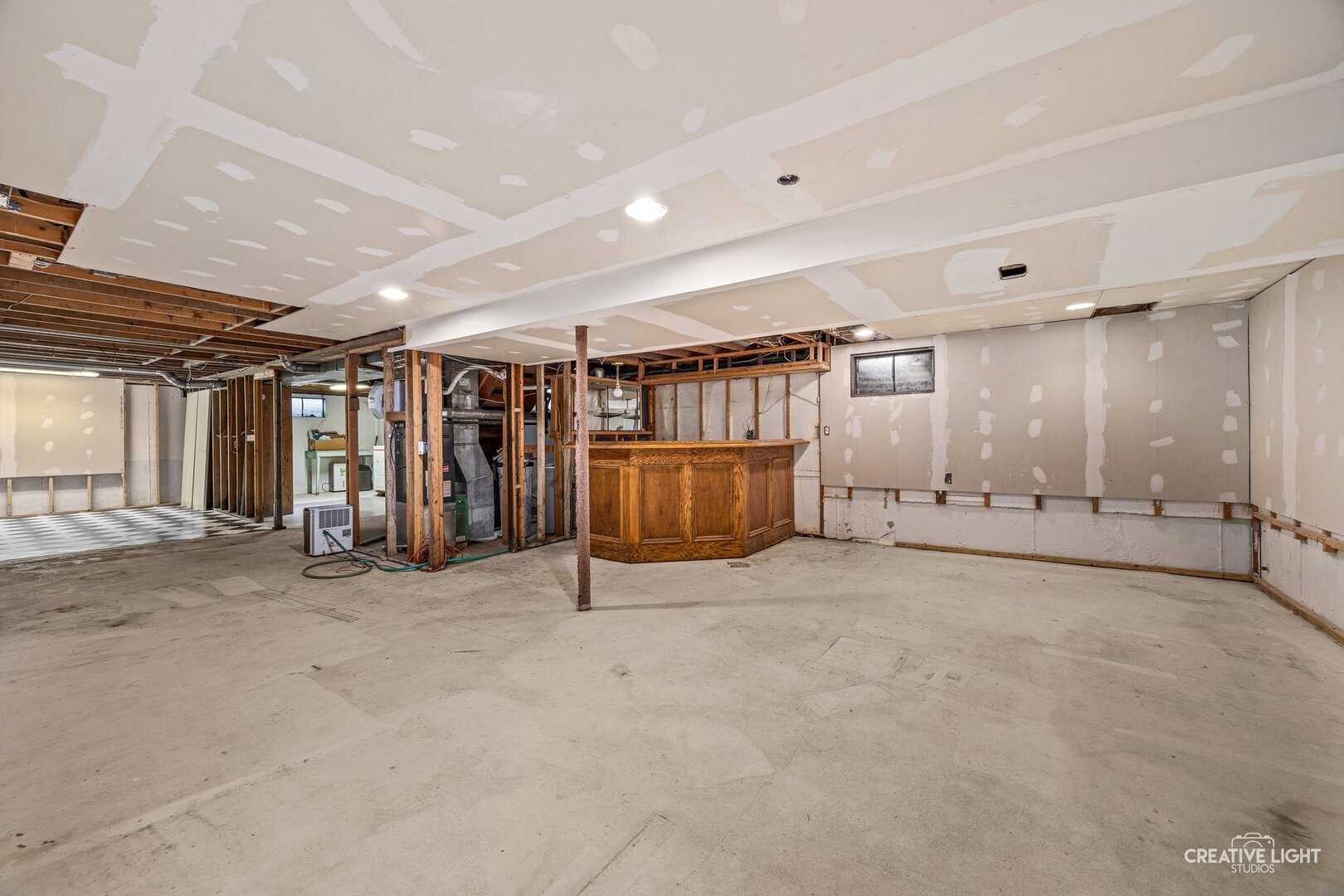 4520 Douglas Road Property Photo 15