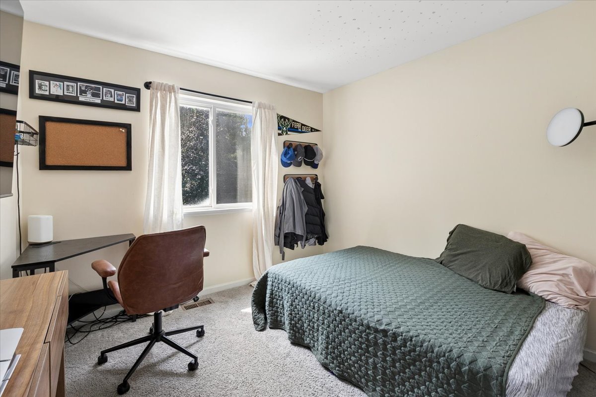 1171 Chesterfield Lane Property Photo 15