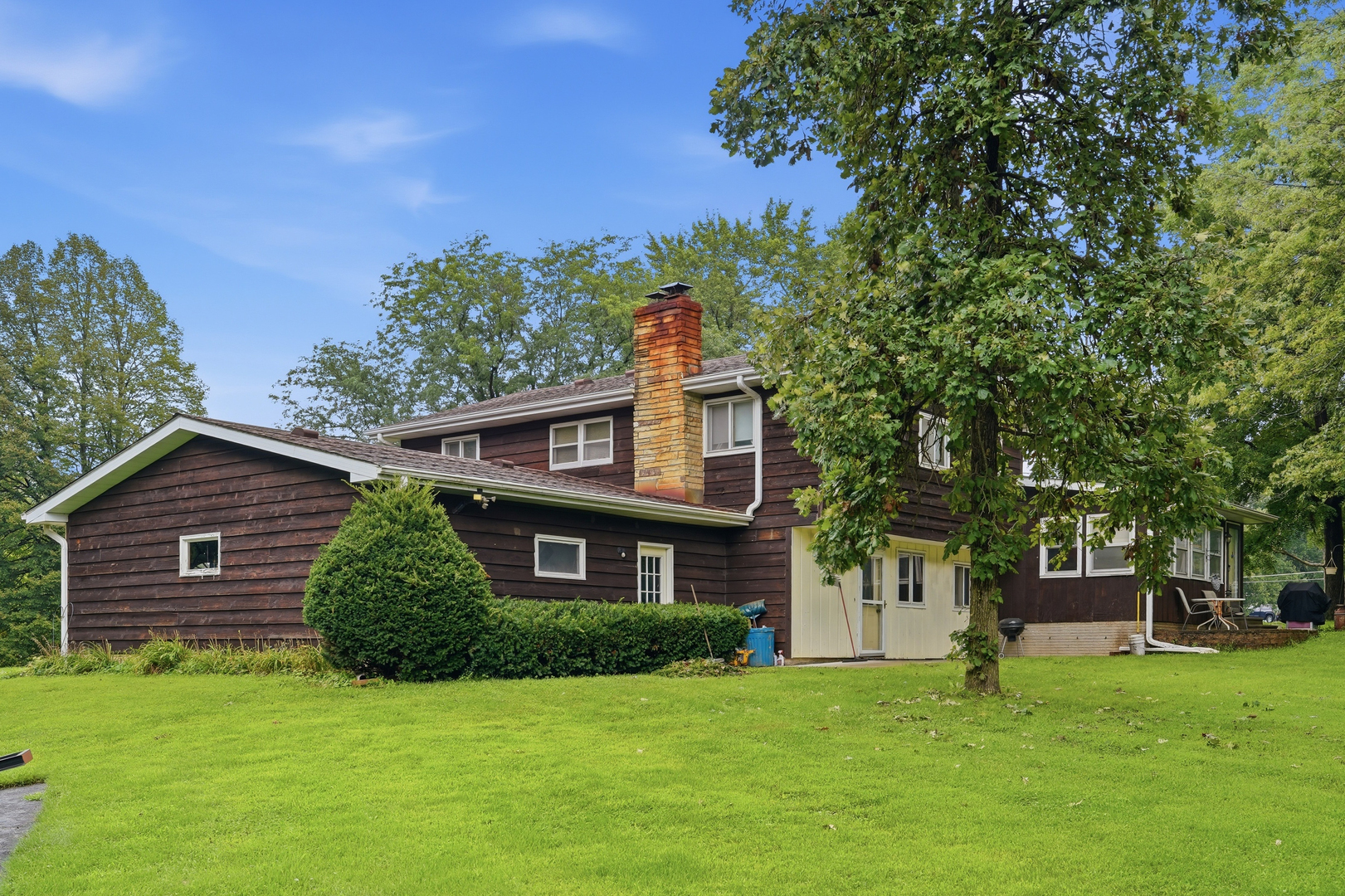 23853 Hazel Road Property Photo 23