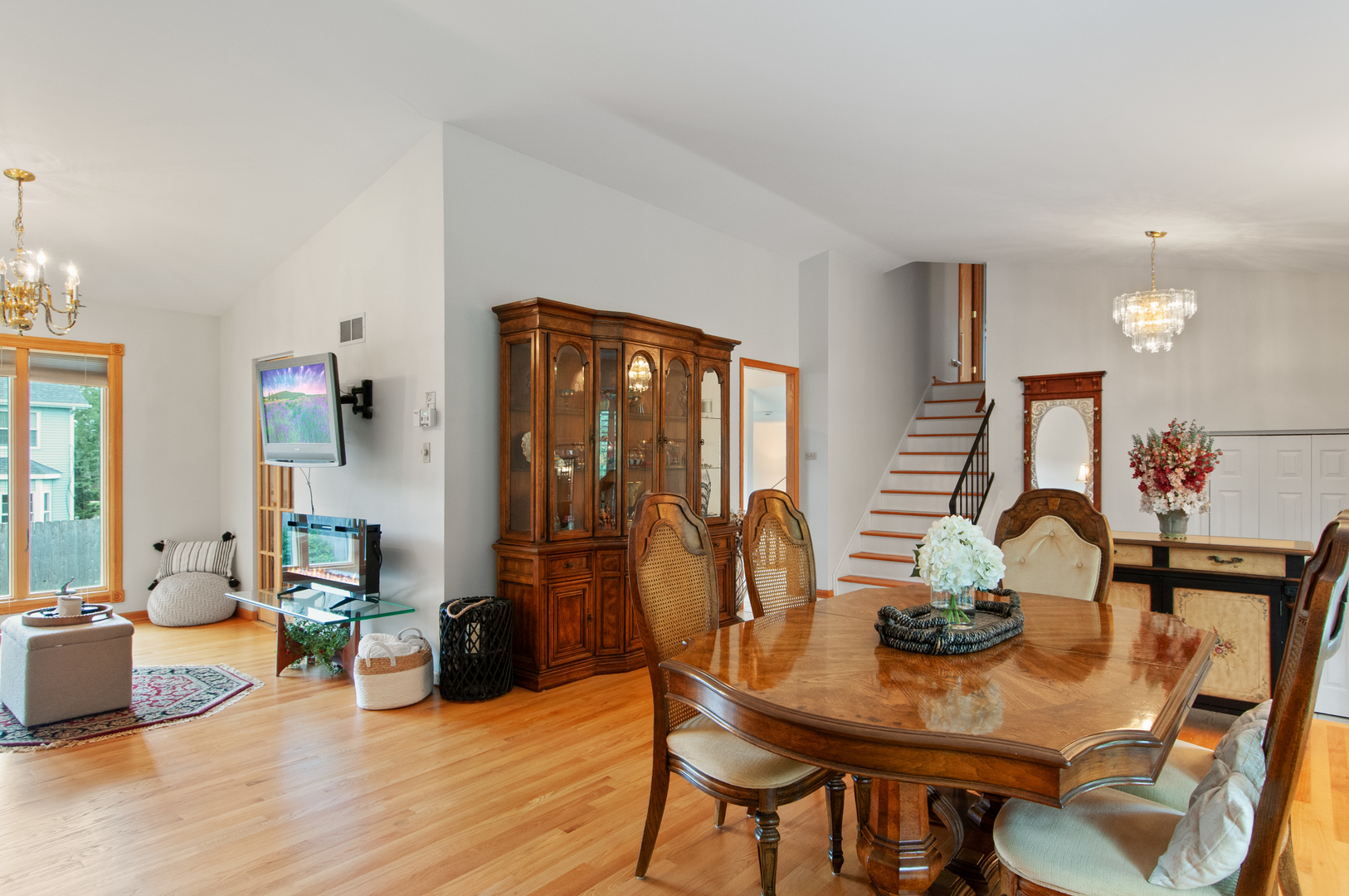 669 Kensington Way Property Photo 16