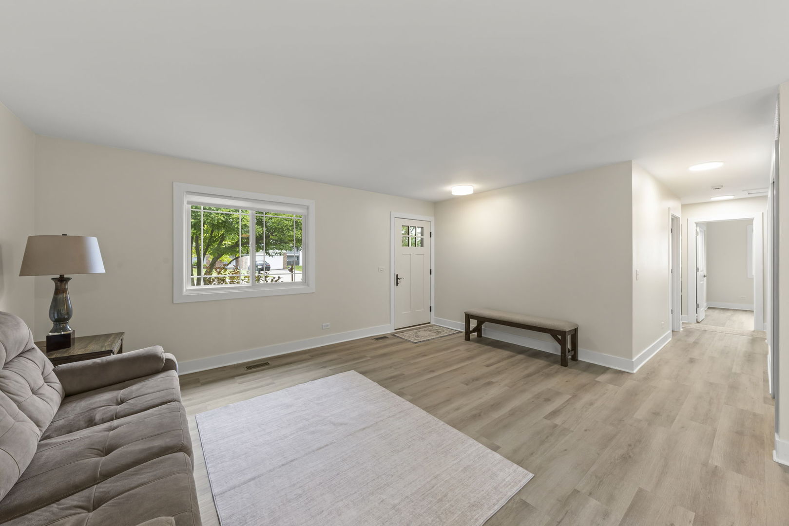 306 Drake Court Property Photo 4