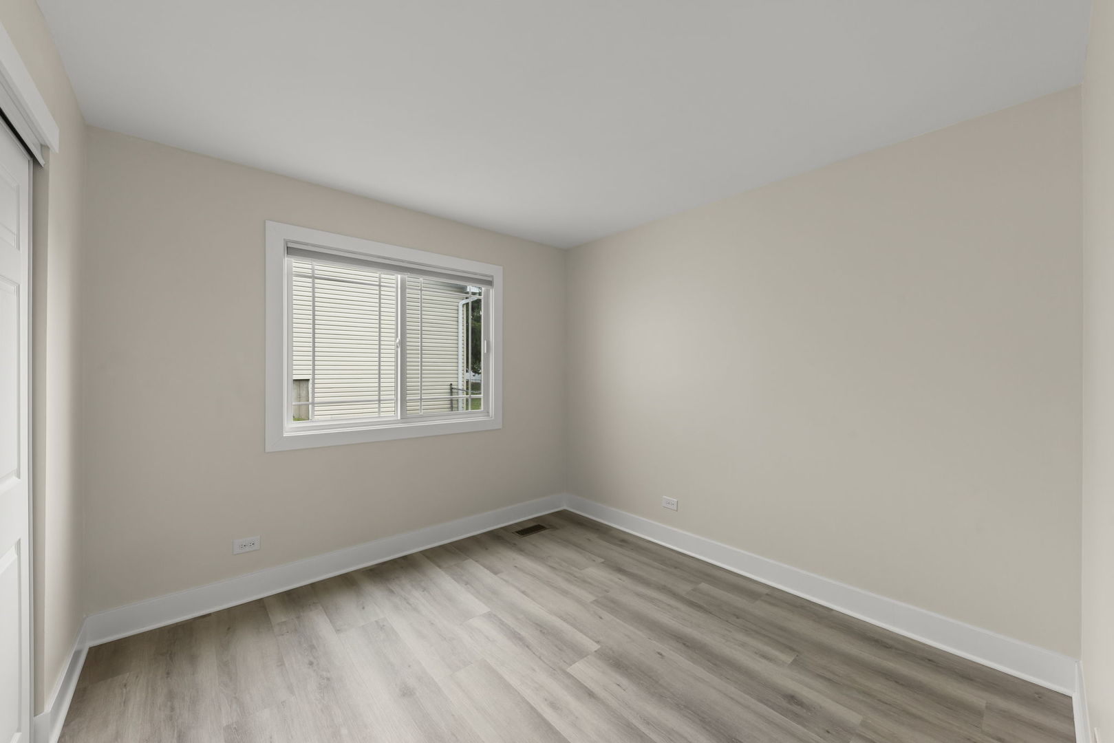 306 Drake Court Property Photo 14