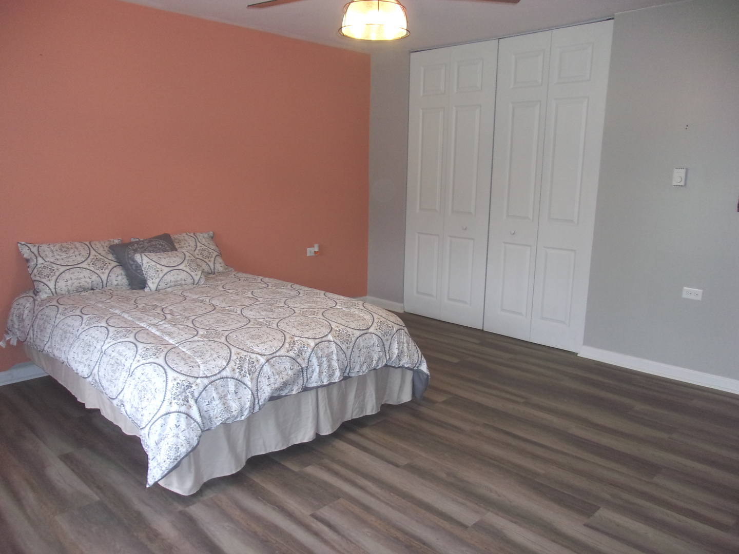 7405 Clarendon Court 073 Property Photo 15