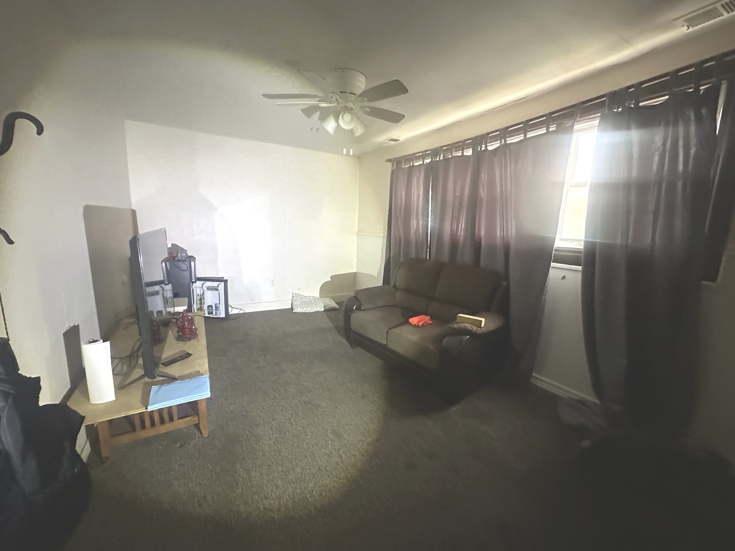 1811 W Grand Avenue Property Photo 3
