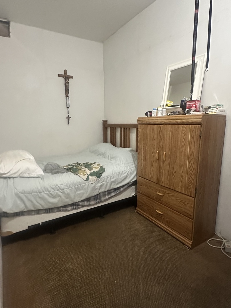 1811 W Grand Avenue Property Photo 8