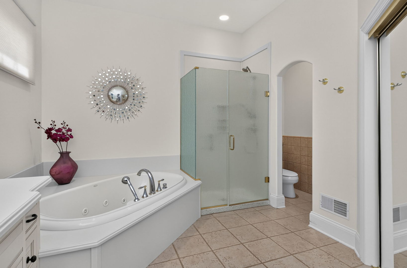 46 Forest Gate Circle Property Photo 16