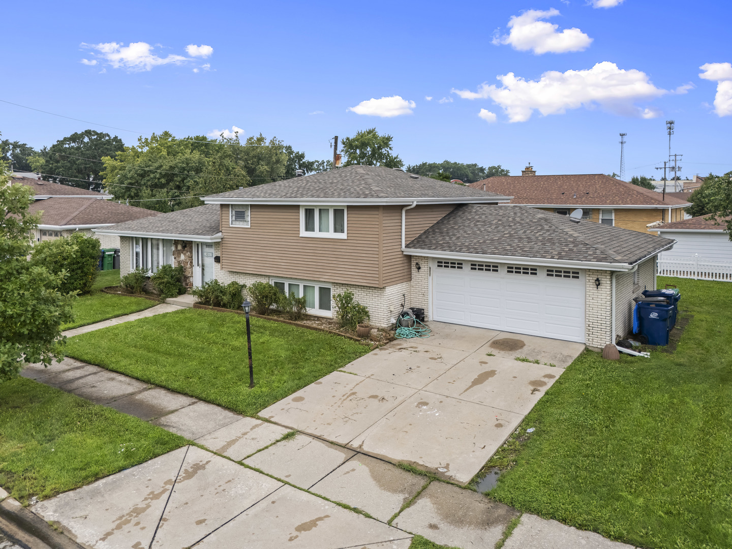 8830 W Lotus Drive Property Photo 5